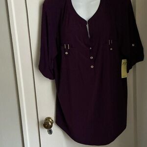 New PerSeption Women purple top size 2x with gold toned buttons